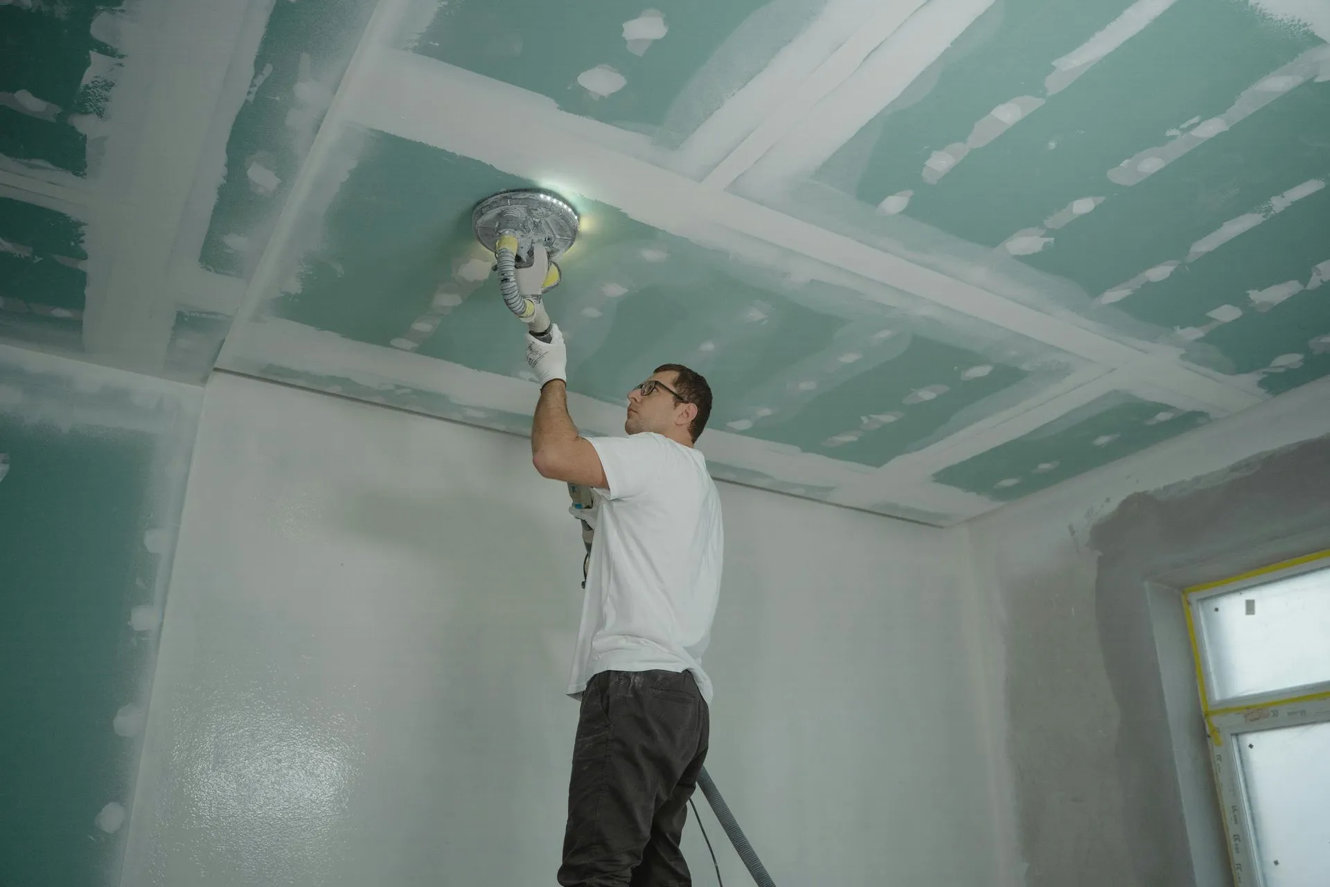 expert drywall repair in Tempe, AZ